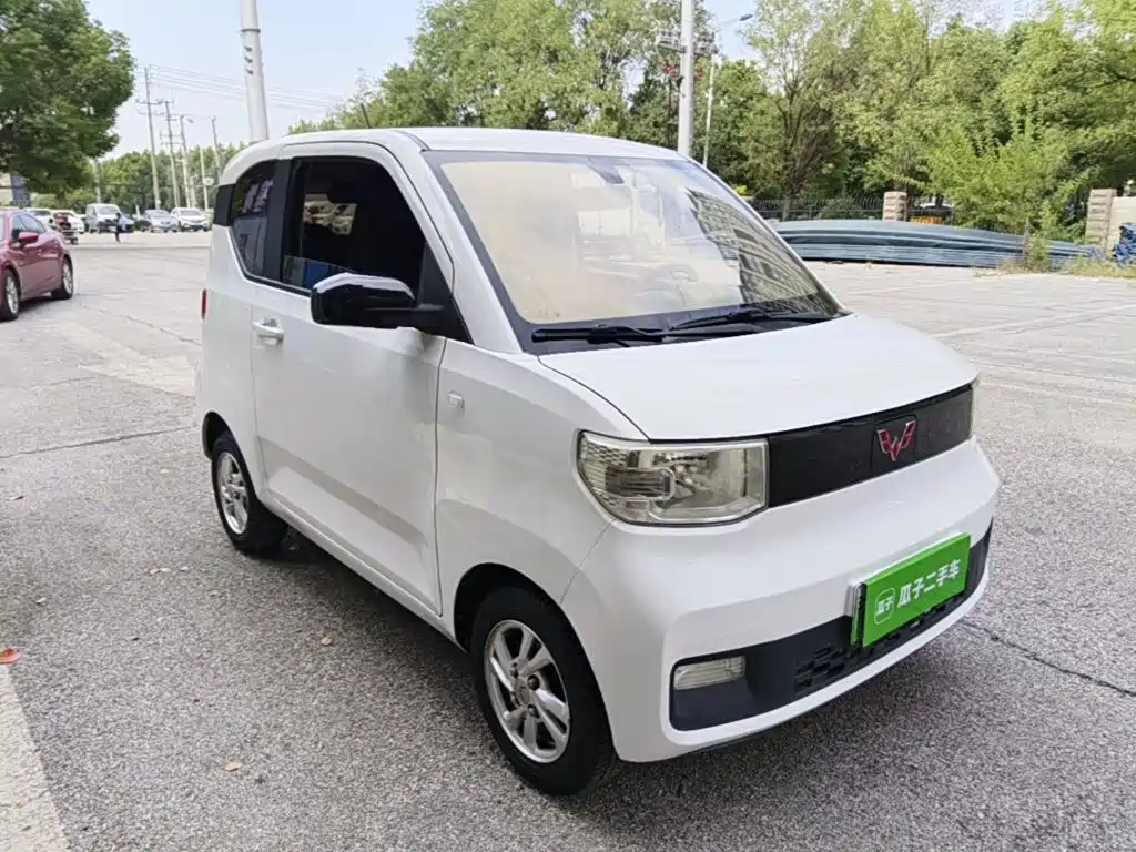 Wuling MINIEV — миниатюра 4
