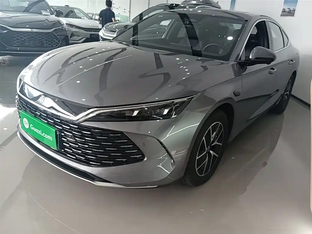 Byd Qin L 2025