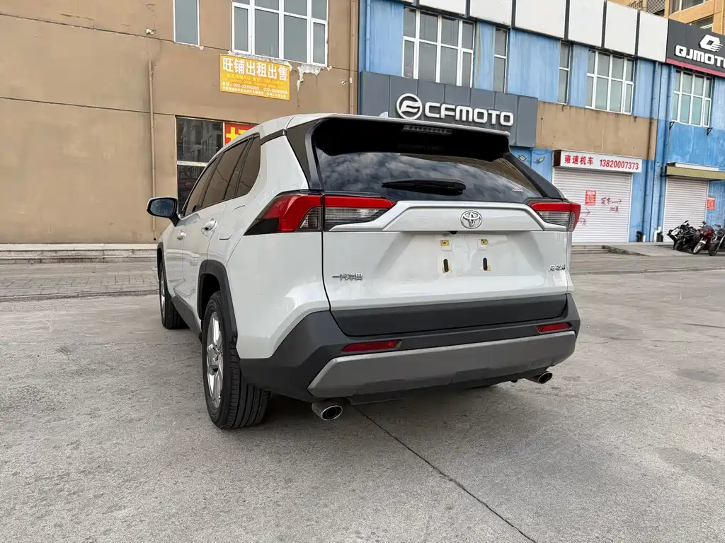 TOYOTA RAV4 RONGFANG