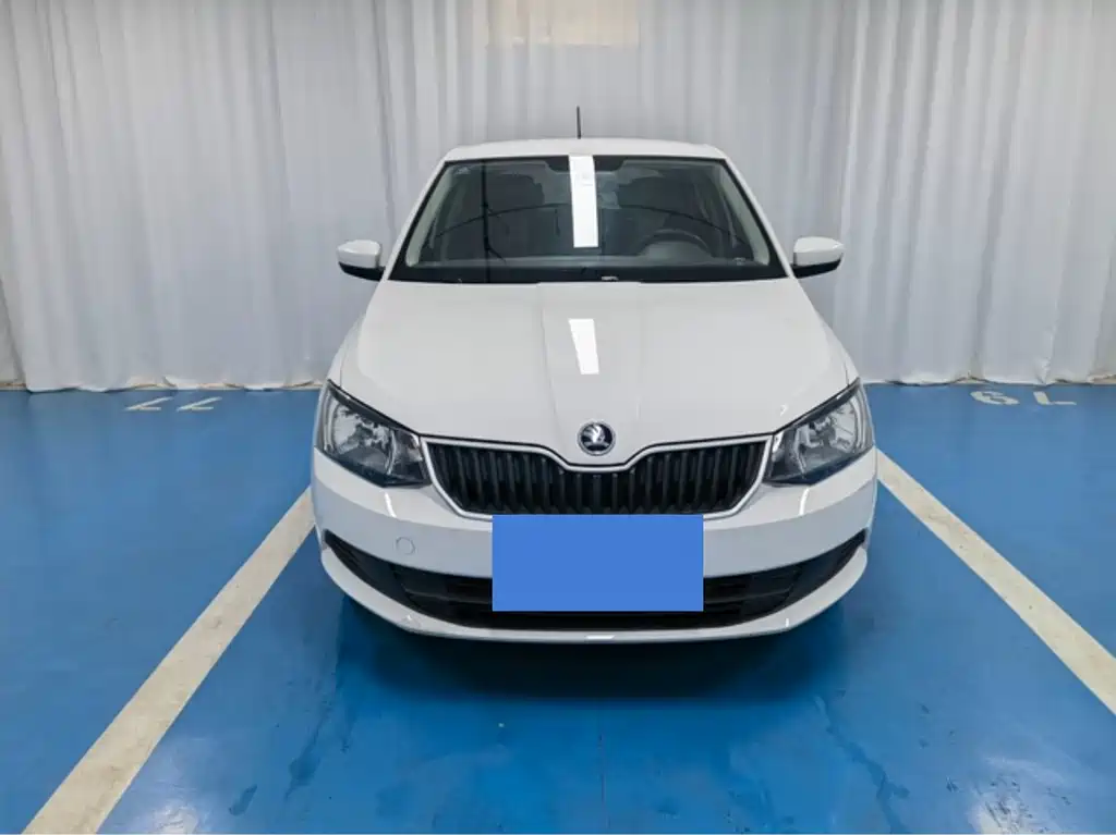 Skoda Fabia 2017 1.4L AT