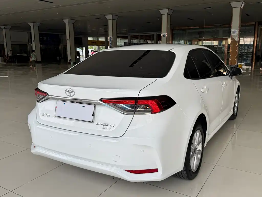 Toyota Corolla — миниатюра 14