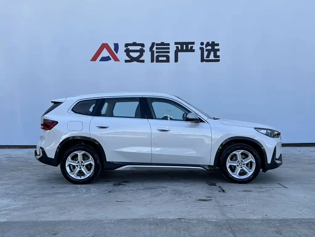 BMW X1 — миниатюра 9