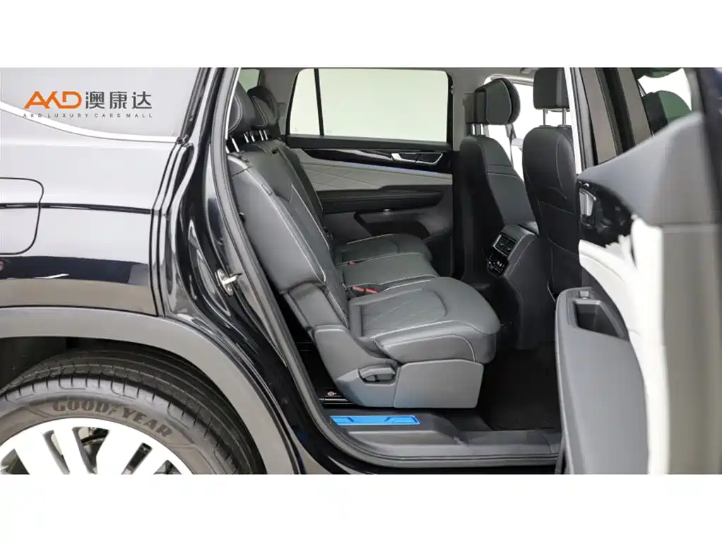 Volkswagen Teramont — миниатюра 8