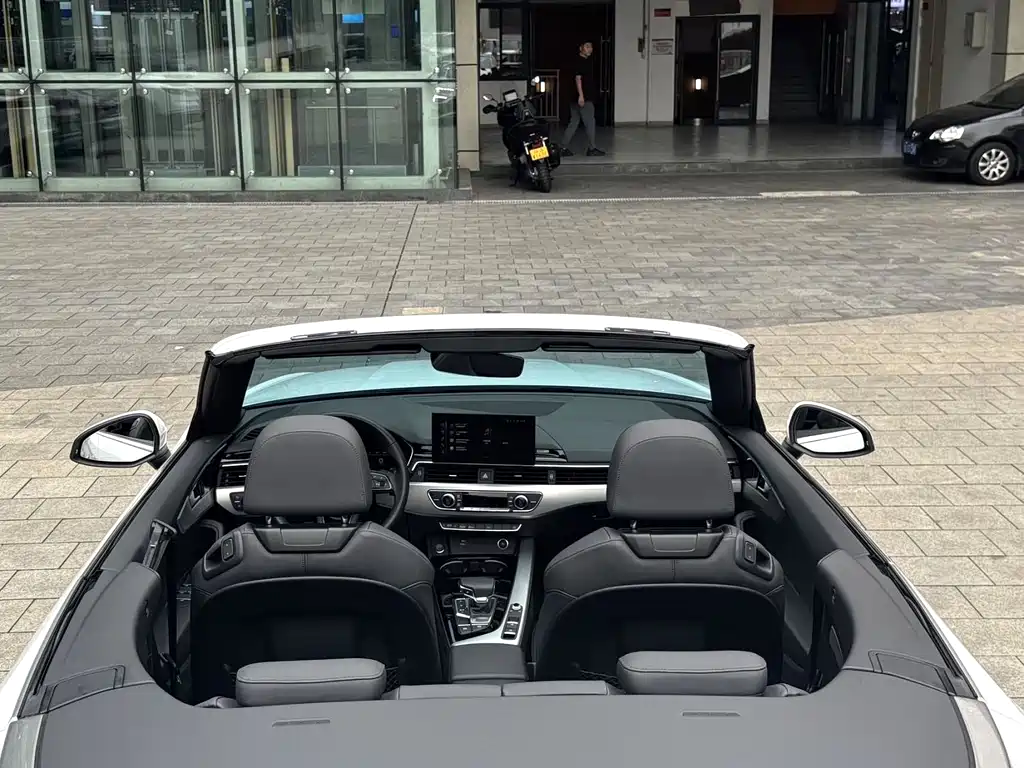 Audi A5 2023 Cabriolet 40 TFSI Fashion
