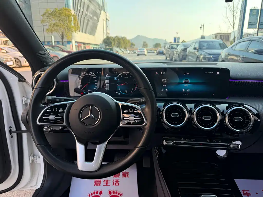 MERCEDES-BENZ A CLASS