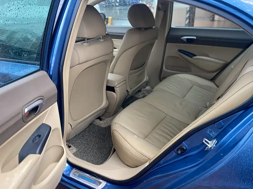 Honda Civic — миниатюра 3