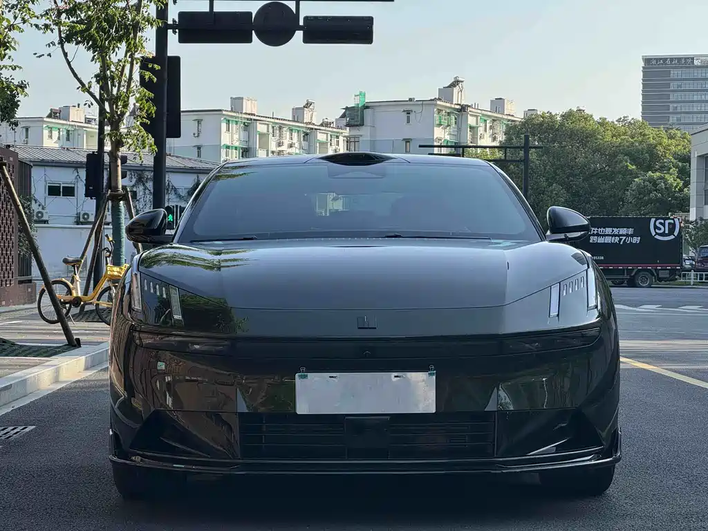 Lynk & Co 10 2025 240 Ultra Sport