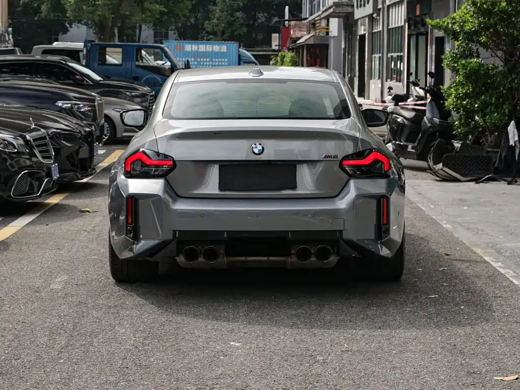 BMW M2 — миниатюра 11