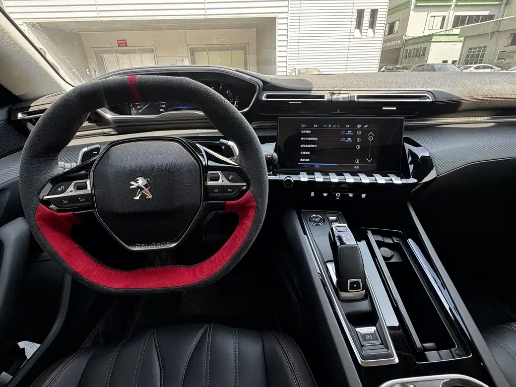 Peugeot 508 — миниатюра 9