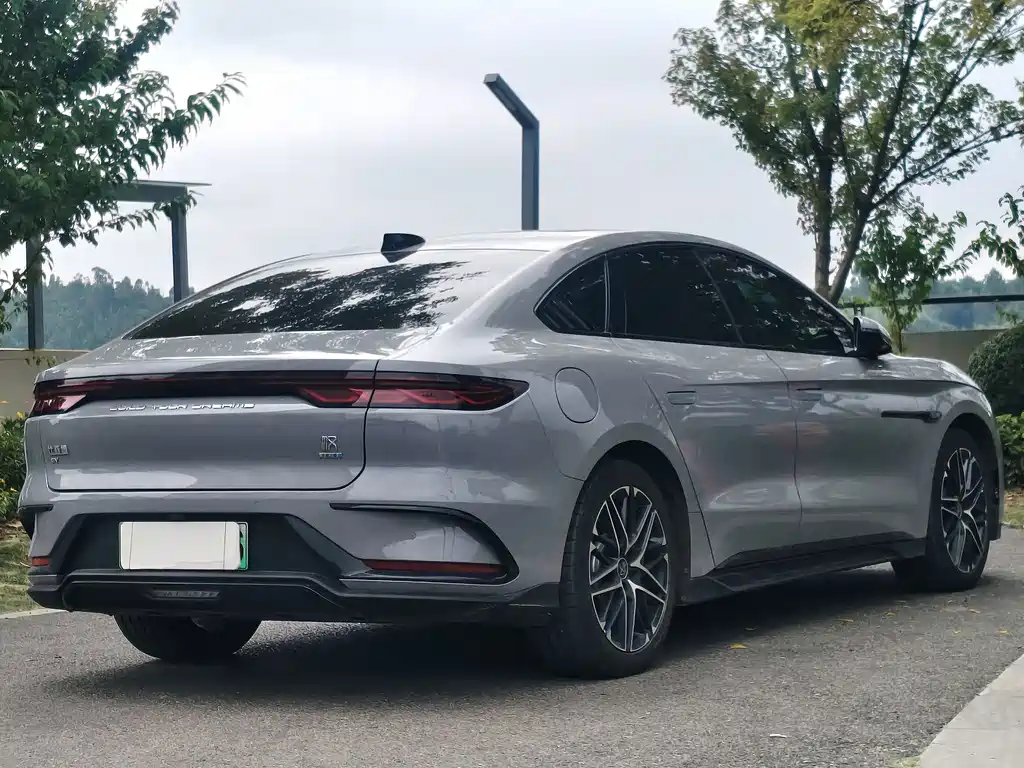 BYD Han — миниатюра 4