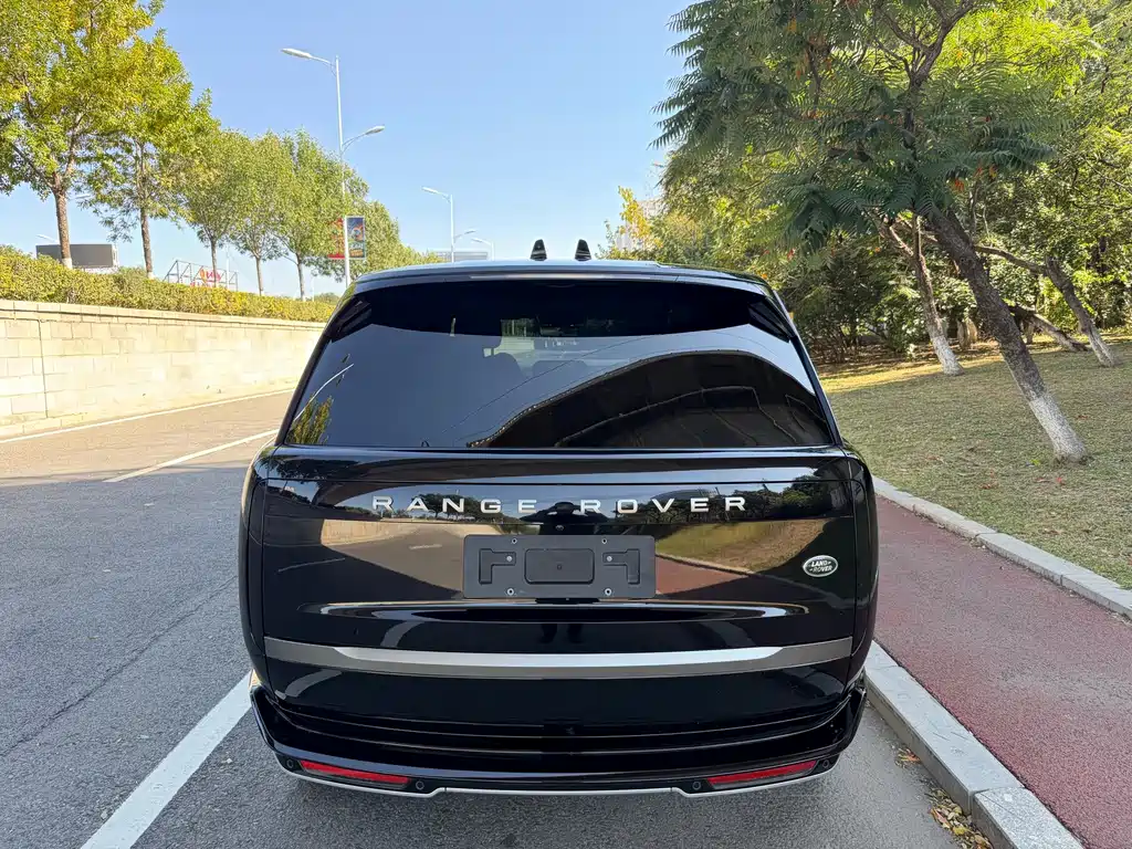 Land Rover Range Rover — миниатюра 5
