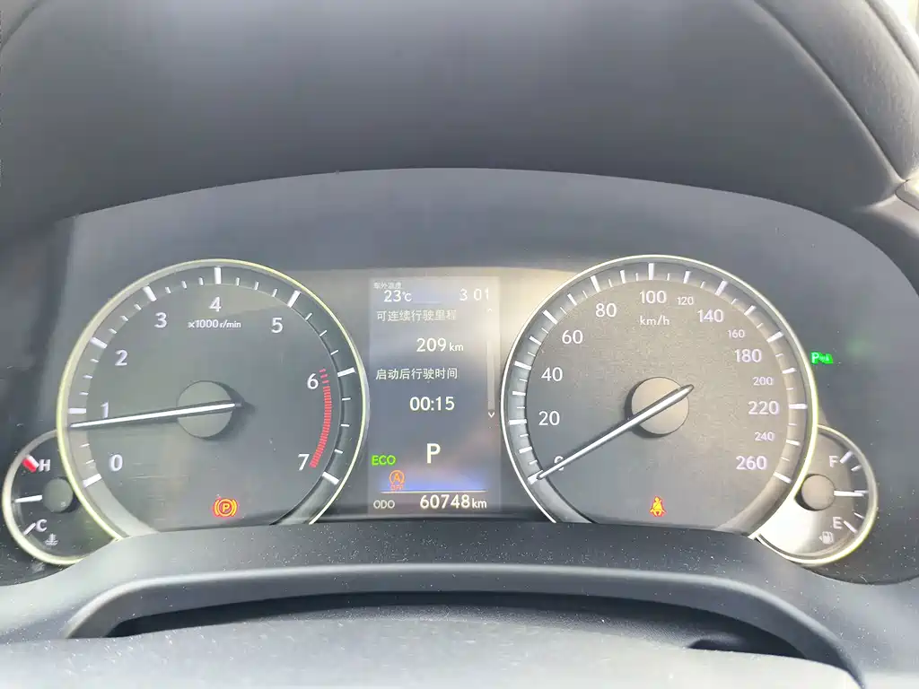 Lexus RX — миниатюра 6