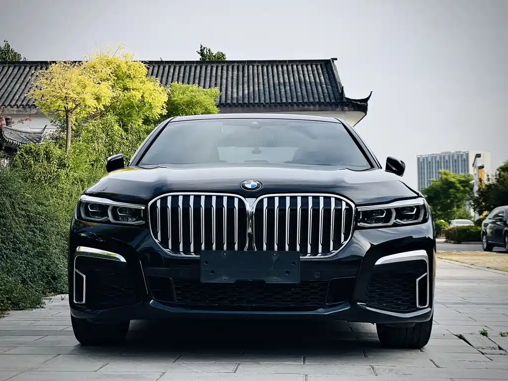 BMW 7 Series 7 2019 740Li Premium M Sport