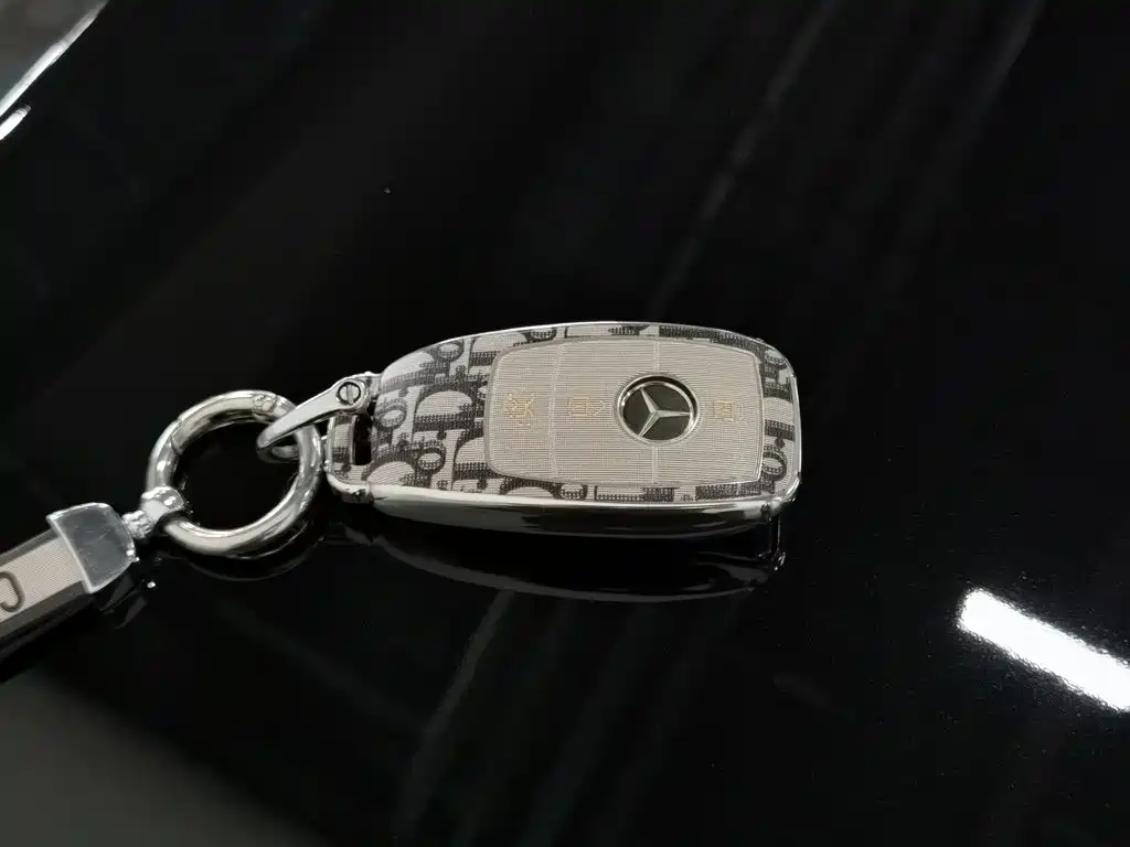 Mercedes-Benz GLE (Import) — миниатюра 19