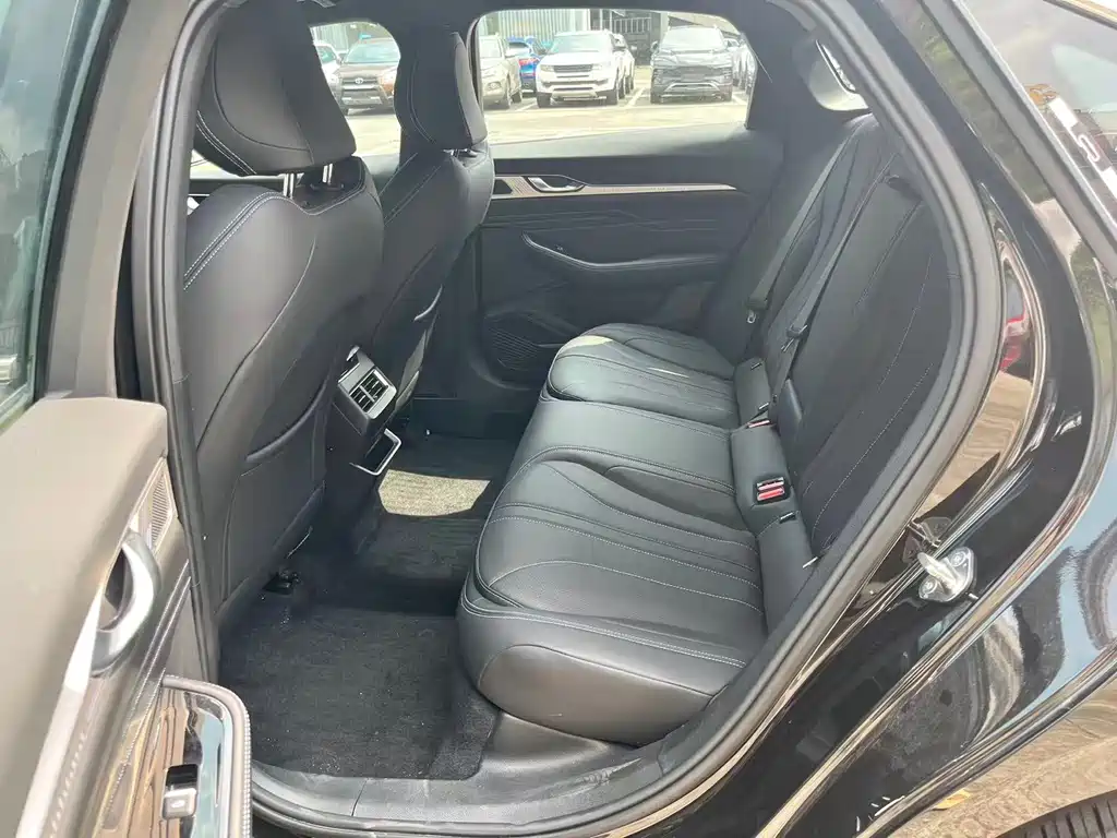 Geely Xingrui — миниатюра 8