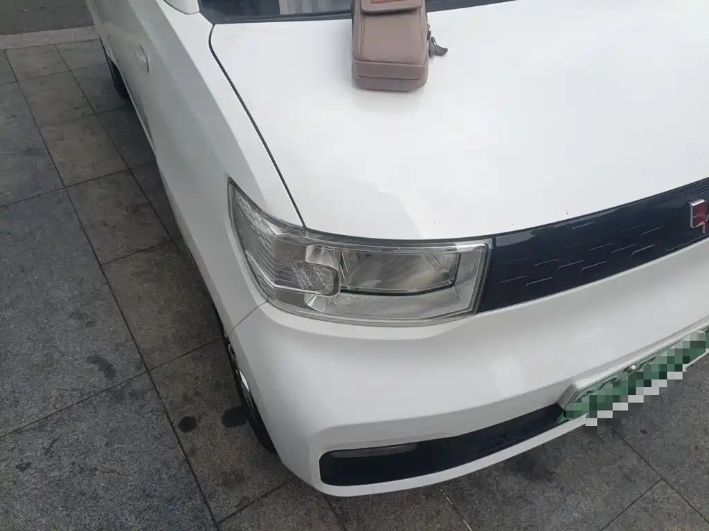 Wuling MINIEV — миниатюра 7