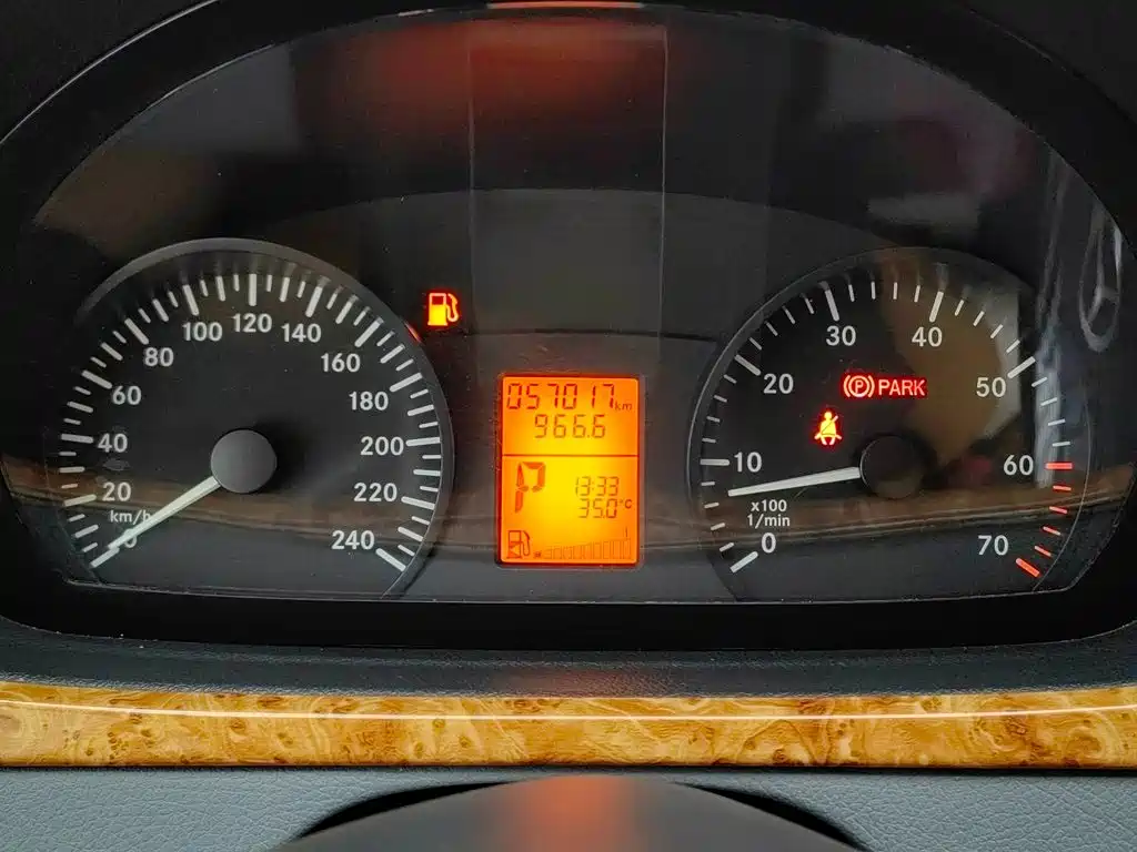 Mercedes-Benz Vito — миниатюра 9