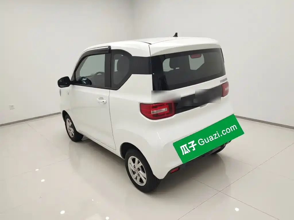 Wuling MINIEV — миниатюра 4