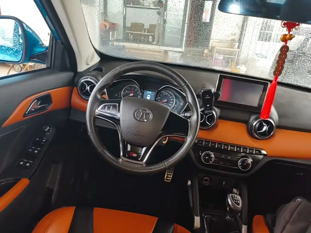 BAIC Senova X35 — миниатюра 11