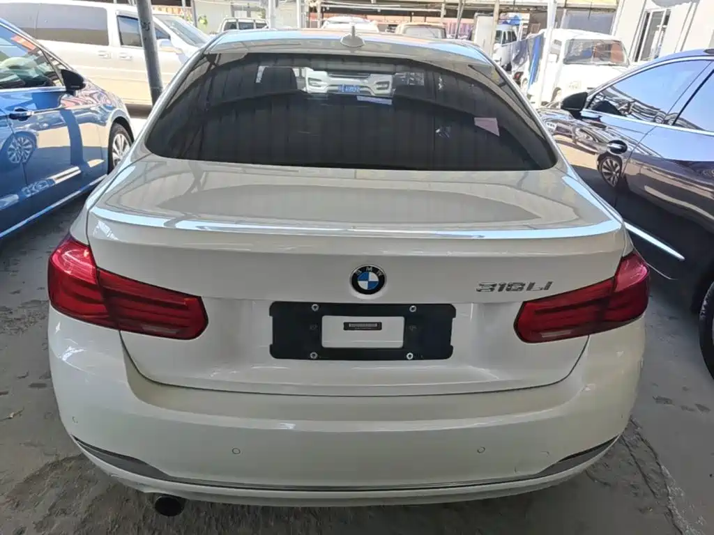 BMW 3 Series — миниатюра 6