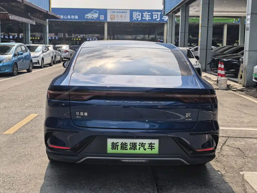 BYD Han — миниатюра 18