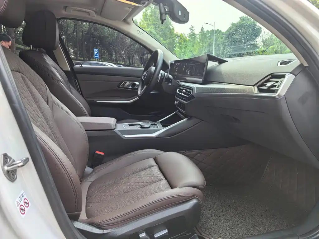 BMW 3 Series — миниатюра 10