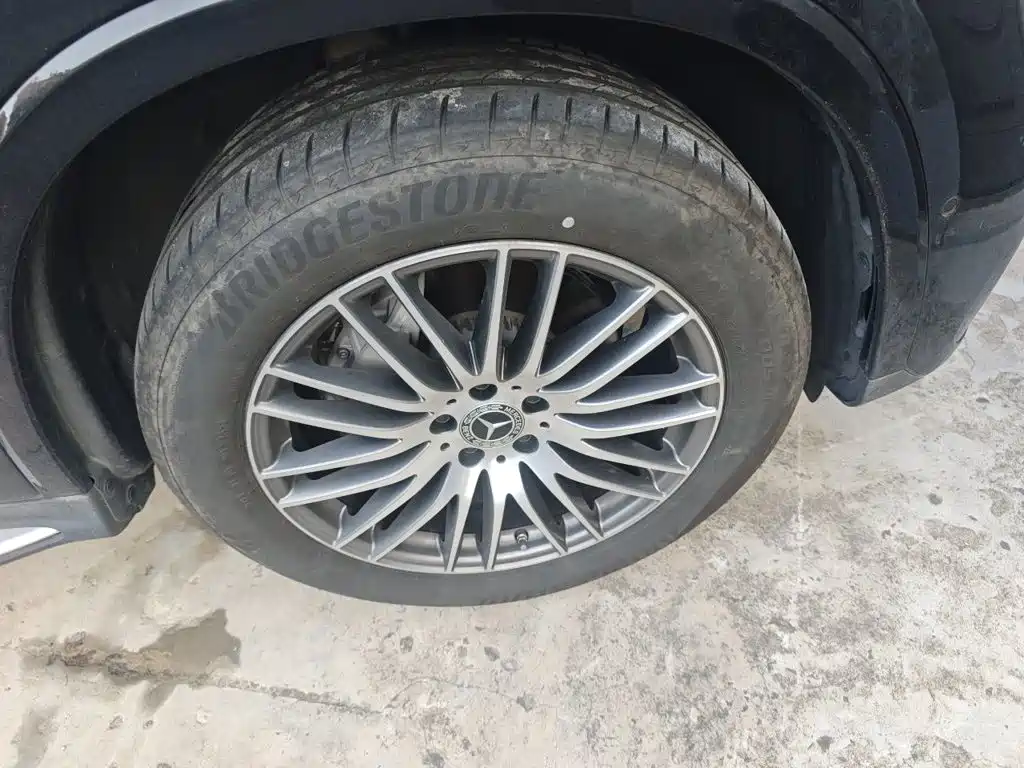 Mercedes-Benz GLC — миниатюра 8