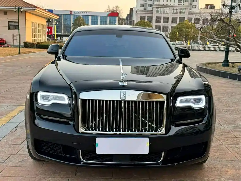 Rolls-Royce Ghost — миниатюра 2