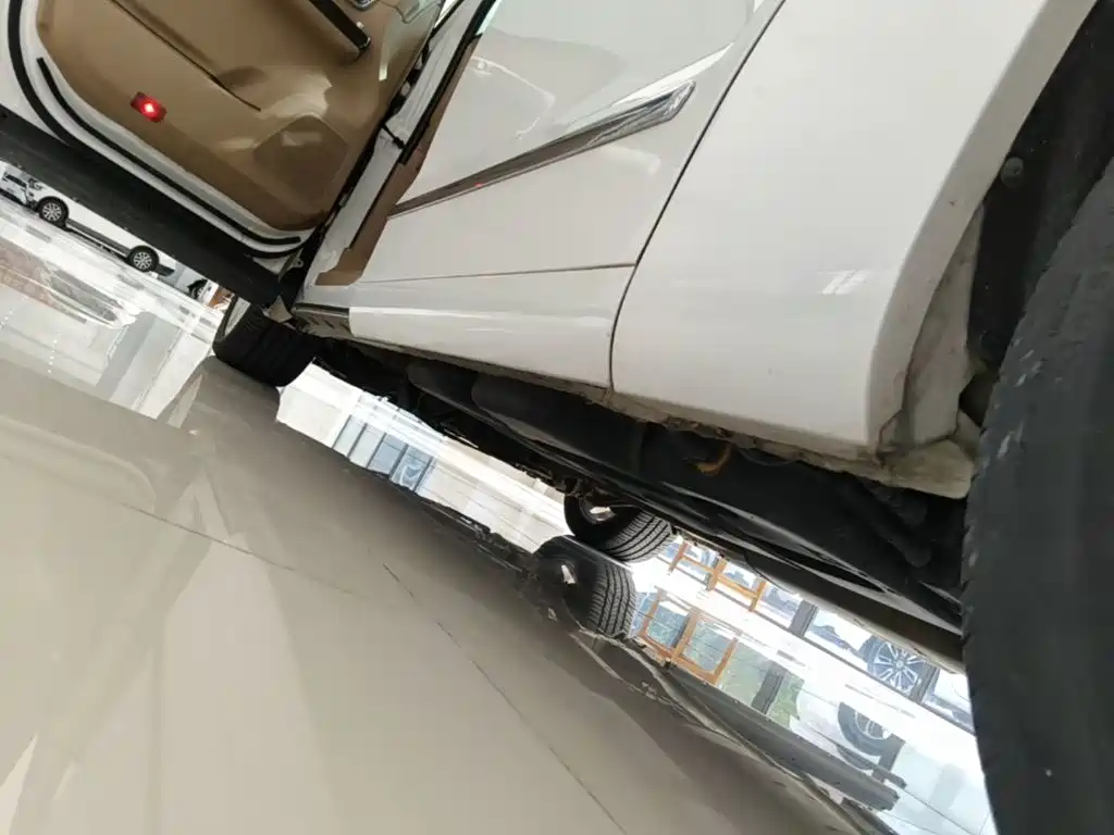 JAC Refine Refine L6 MAX — миниатюра 22