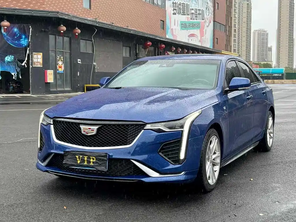 Cadillac CT4