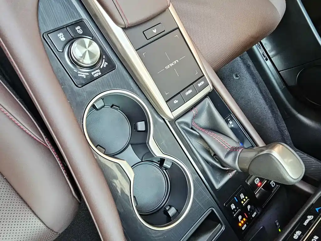 Lexus RX 2020 300 Elegant