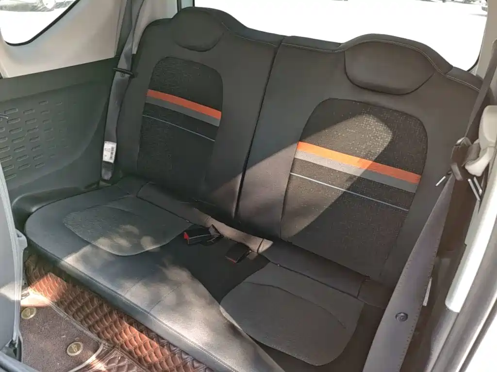 Wuling MINIEV — миниатюра 17