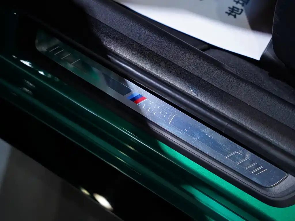 BMW M3 — миниатюра 25