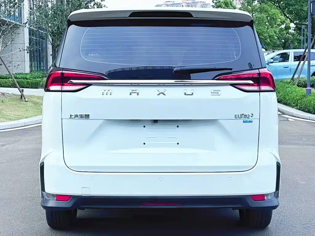 MAXUS Euniq 5 — миниатюра 11