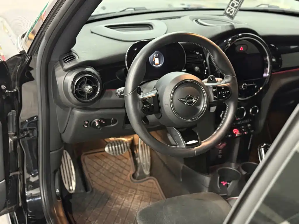 Mini JCW 2022 2.0T JOHN COOPER WORKS ALL-IN