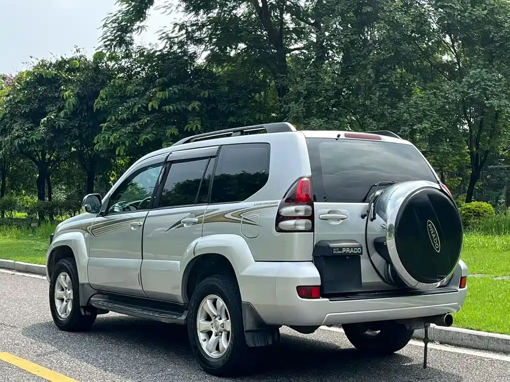 Toyota Prado (Import) — миниатюра 13