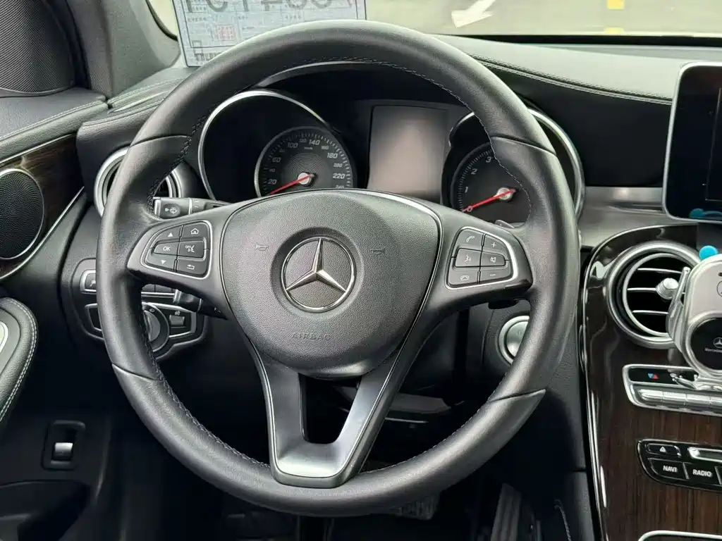 Mercedes-Benz GLC — миниатюра 7