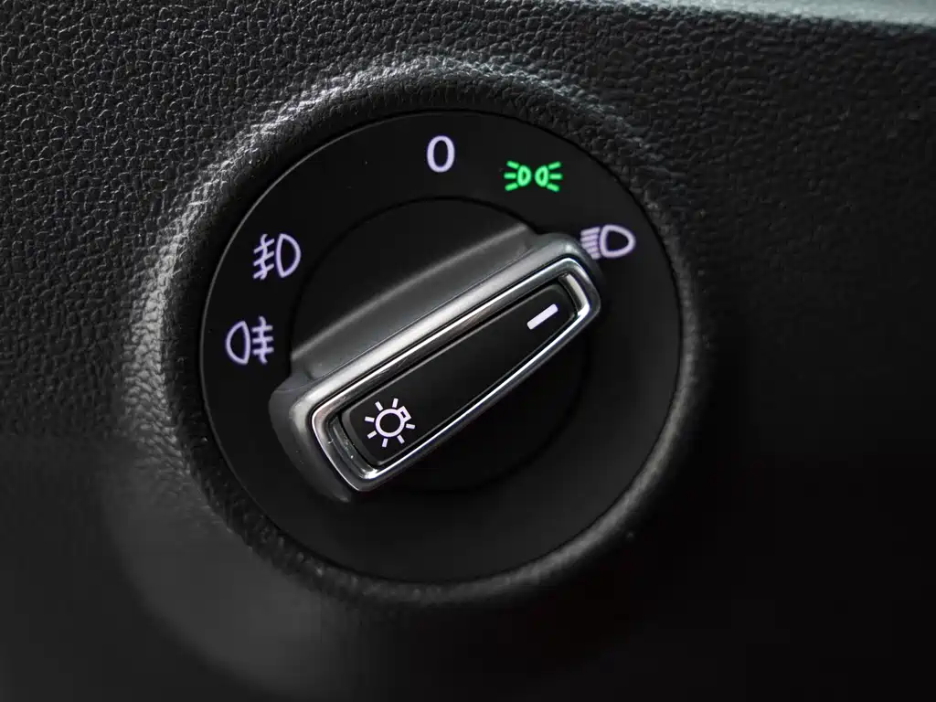 VOLKSWAGEN T ROC EXPLORING SONGS