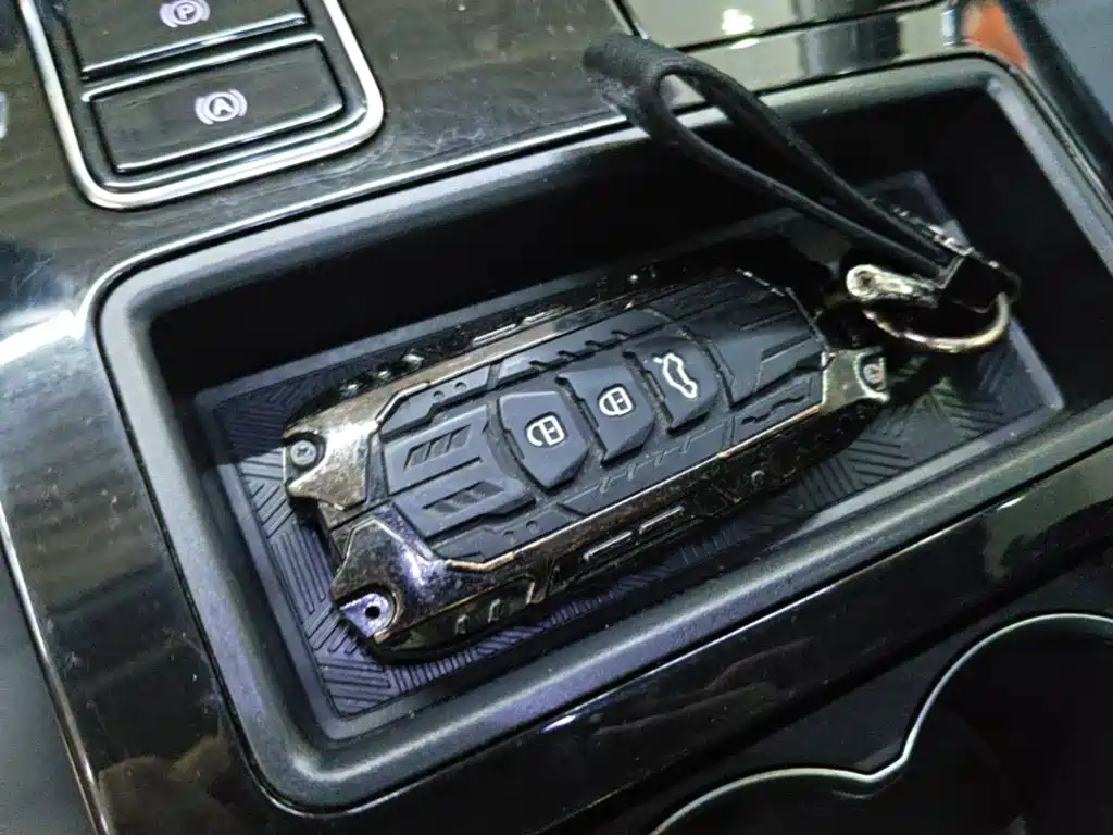 Exeed Zhaofeng C-DM — миниатюра 9