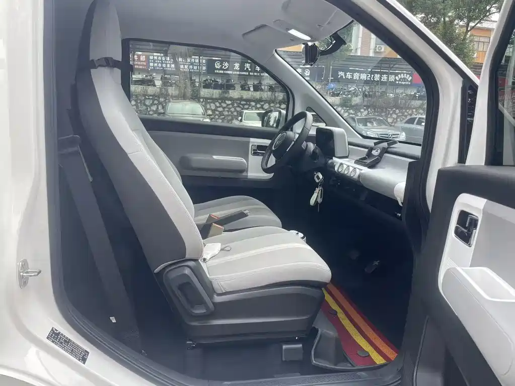 Wuling Air ev — миниатюра 6