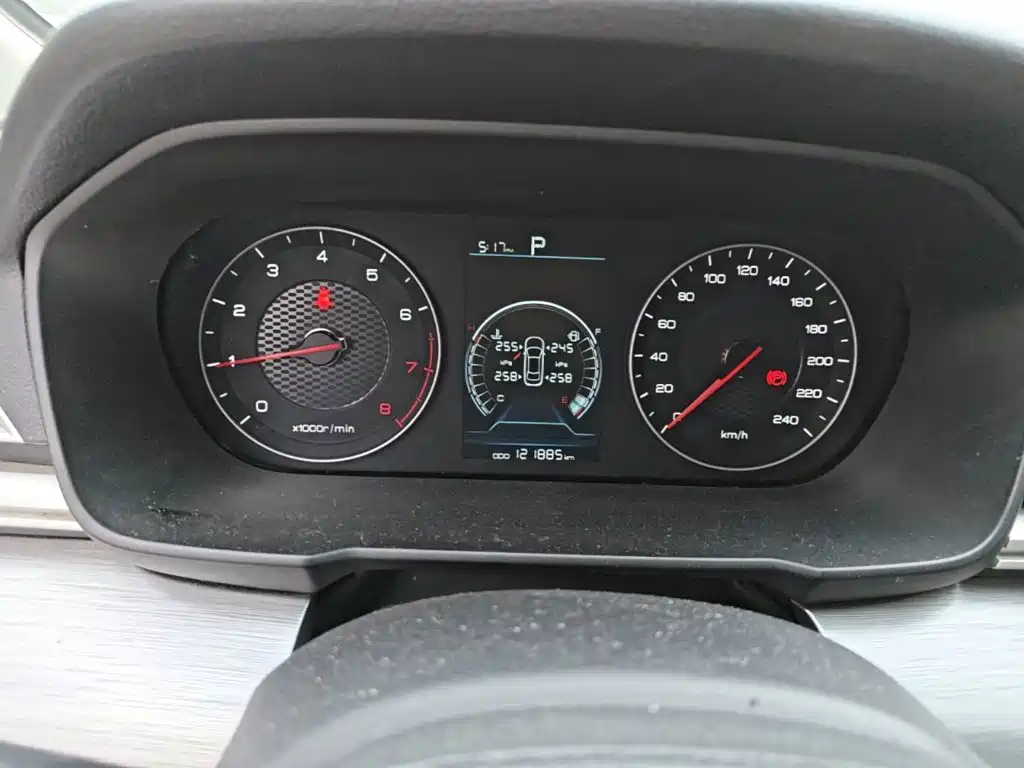 BYD Qin — миниатюра 12
