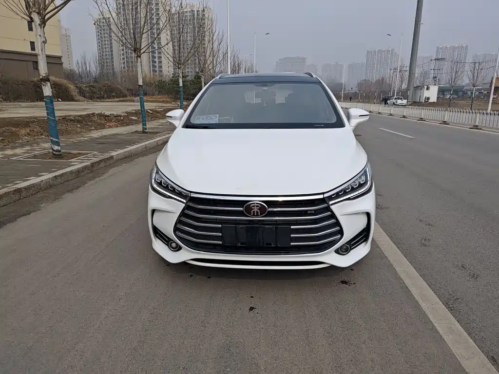 BYD SONG MAX