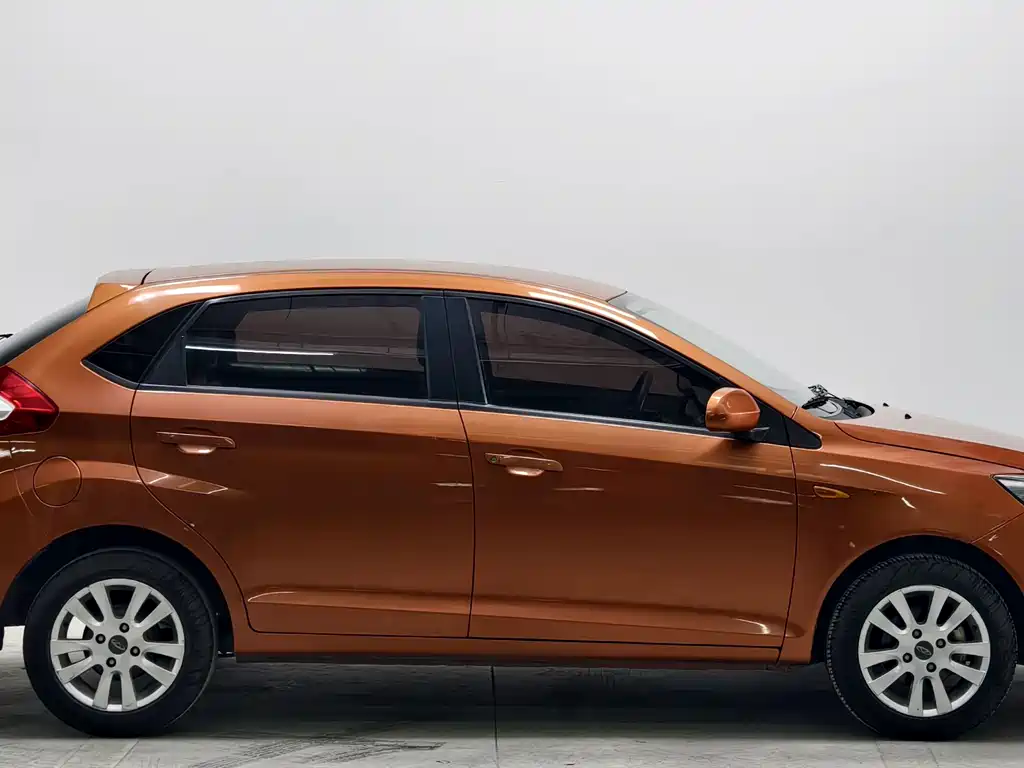 Chery Fengyun 2 — миниатюра 8