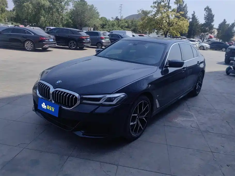 BMW 5 Series 2021