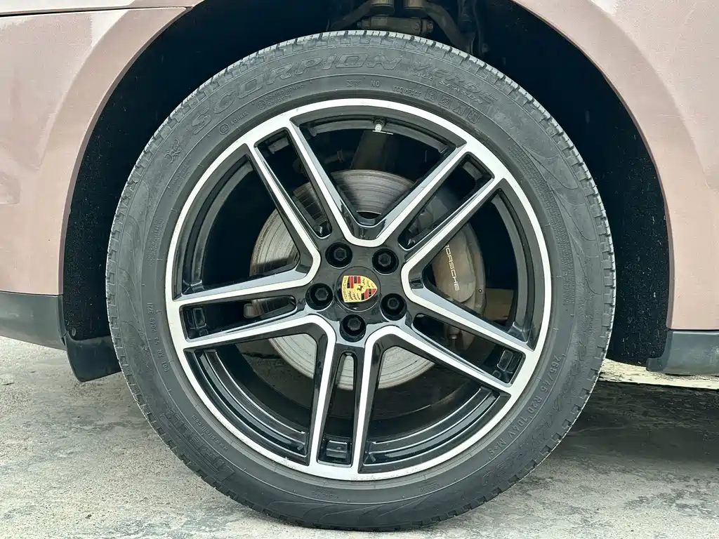 Porsche Macan - фото 16