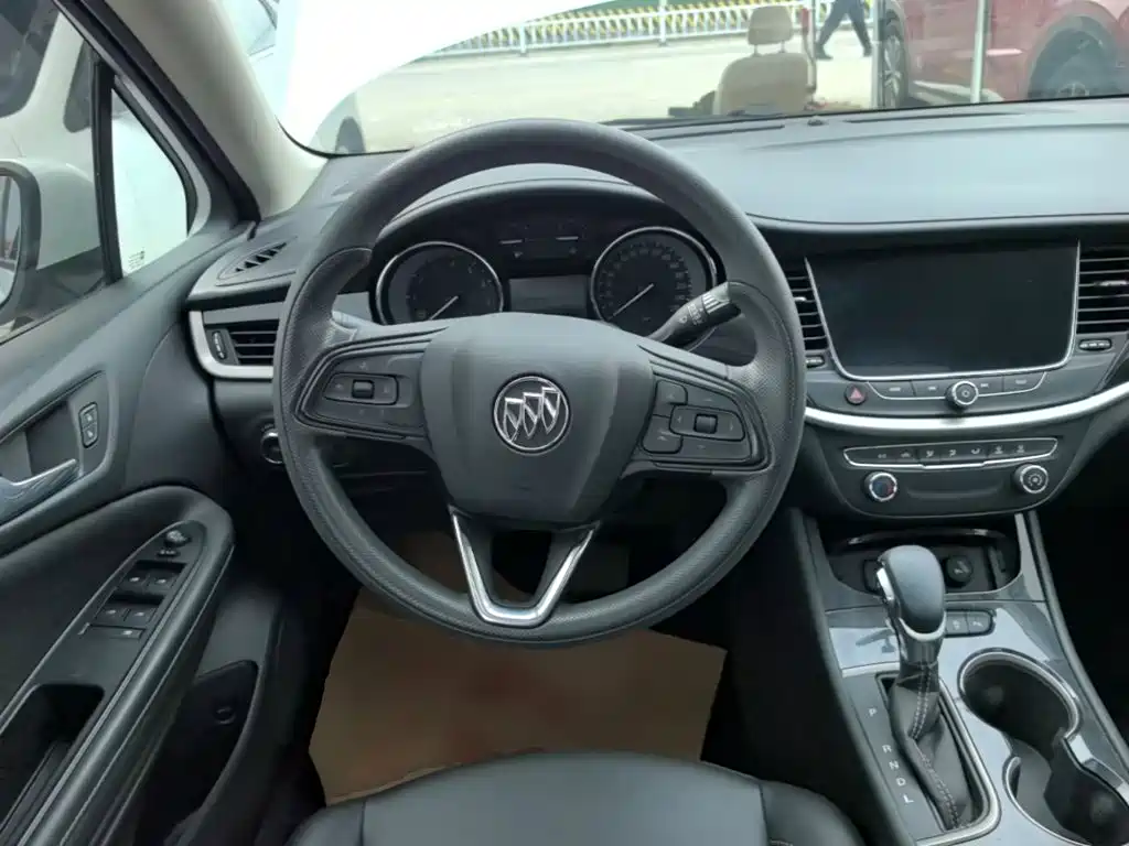 Buick Verano — миниатюра 11