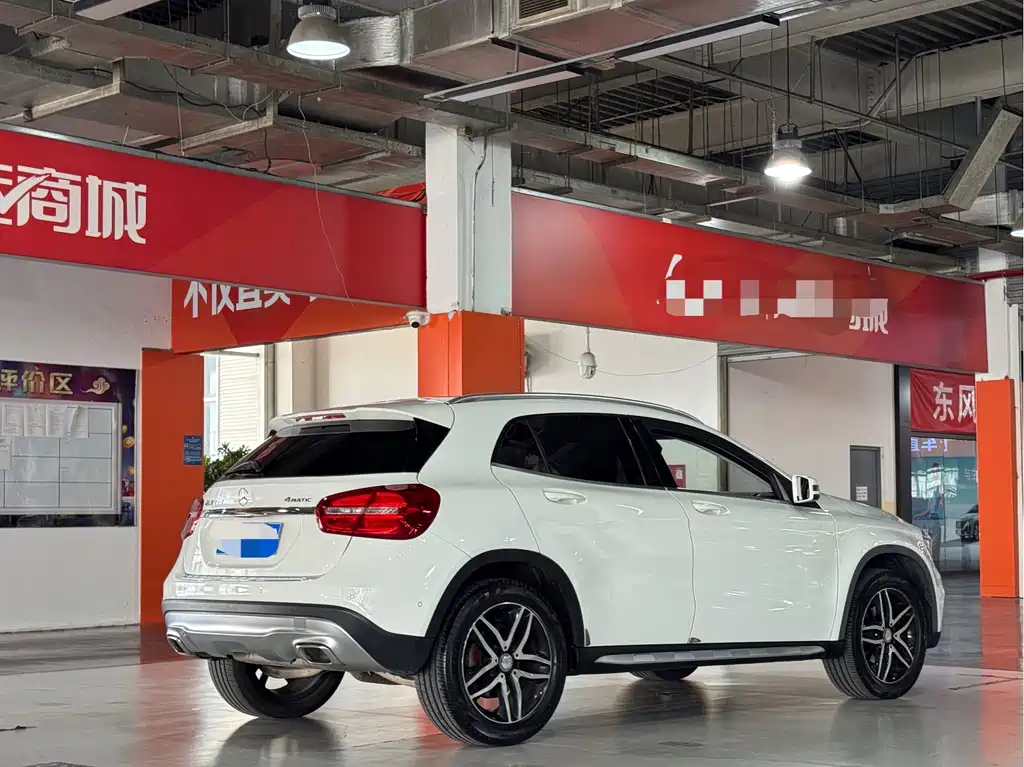 Mercedes-Benz GLA — миниатюра 5