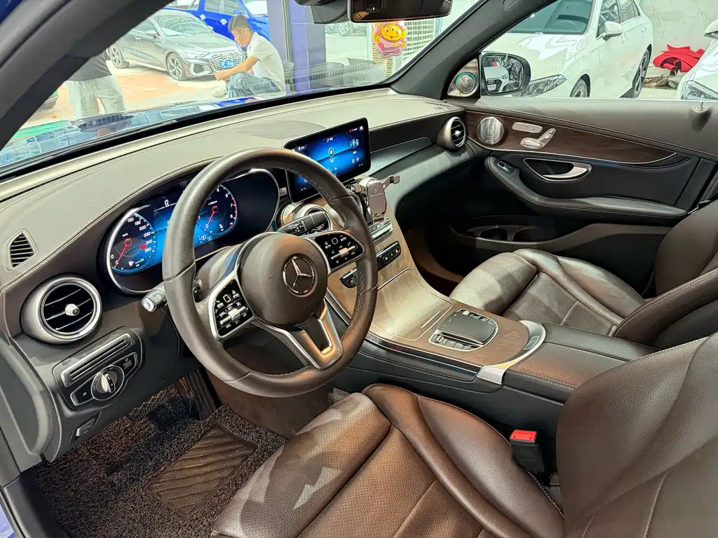 Mercedes-Benz GLC 2020 GLC 300 L 4MATIC