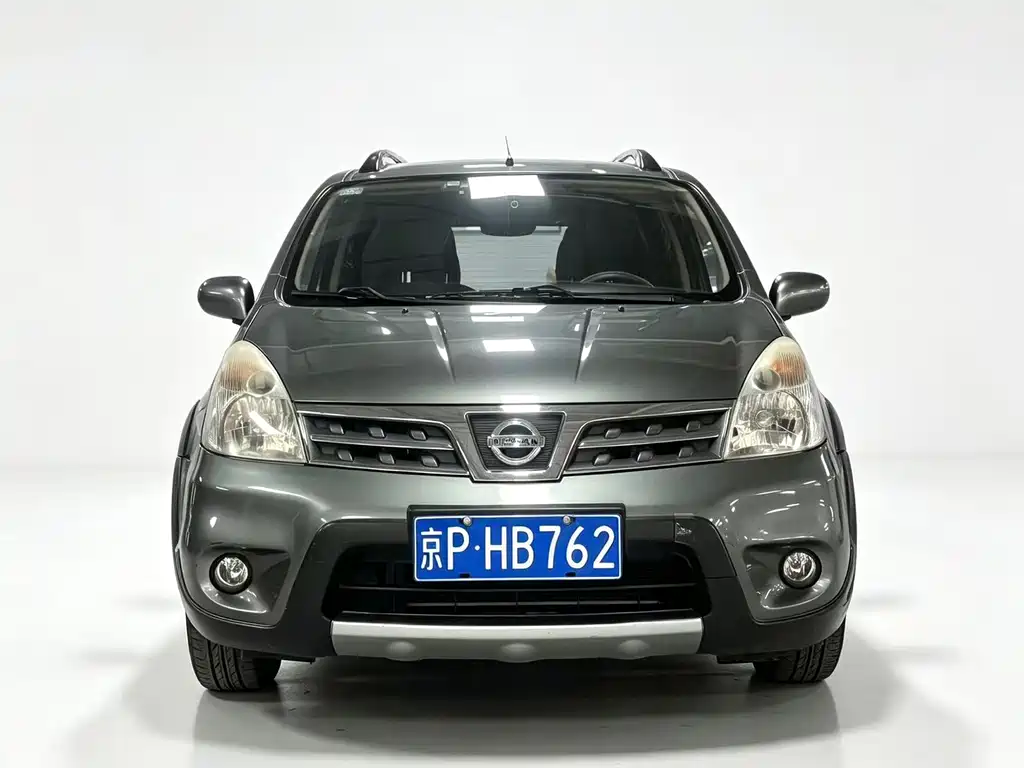 Nissan Livina — миниатюра 2
