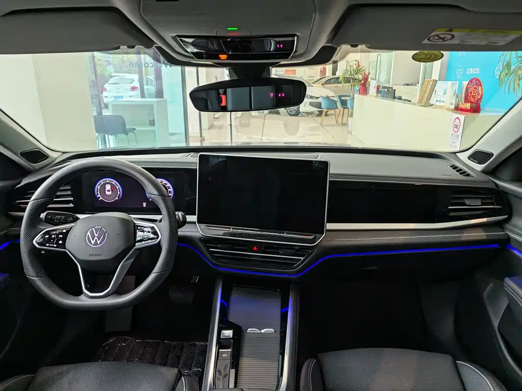 Volkswagen Passat 2025 Pro 380TSI